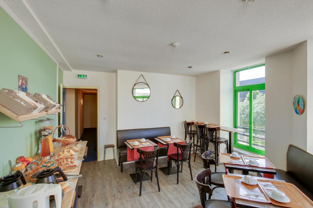 Contact Hotel Du Champ De Mars De Saint-Brieuc Exterior photo